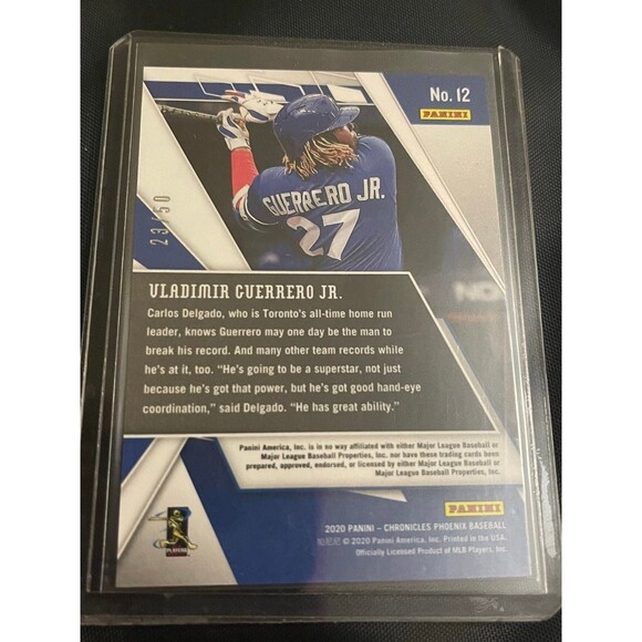 2020 Panini Chronicles Phoenix Green Prizm #12 Vladimir Guerrero Jr /50 - Picture 4 of 6